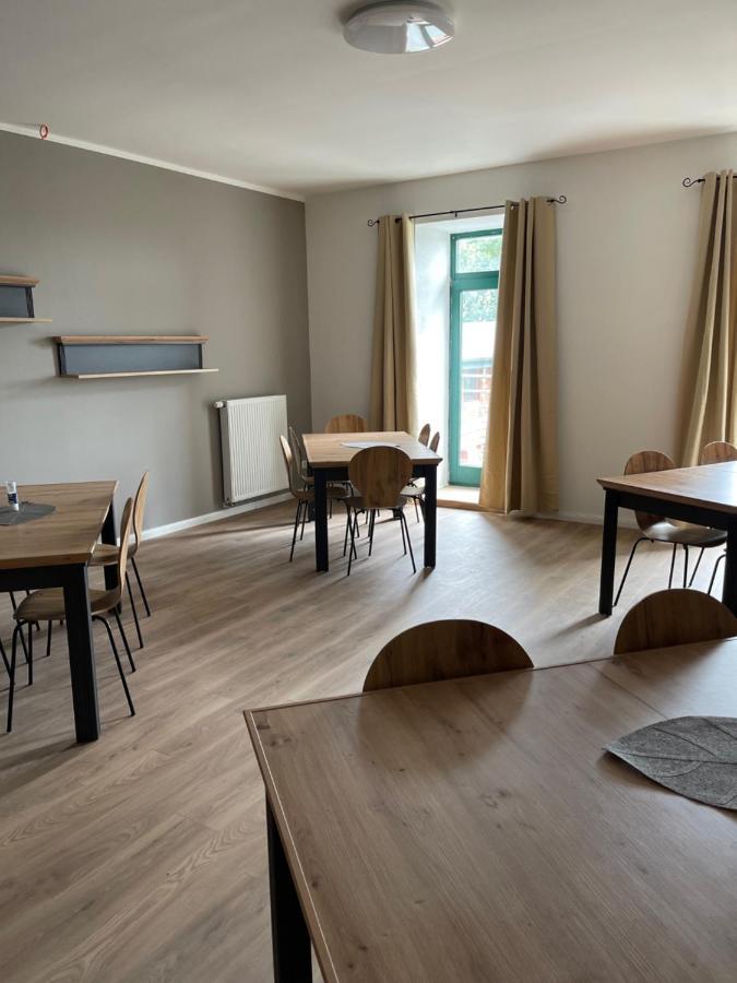 Radlerzimmer Neu Gaarz Fuer 2 Personen Bagian luar foto