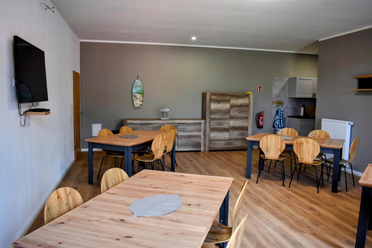 Radlerzimmer Neu Gaarz Fuer 2 Personen Bagian luar foto